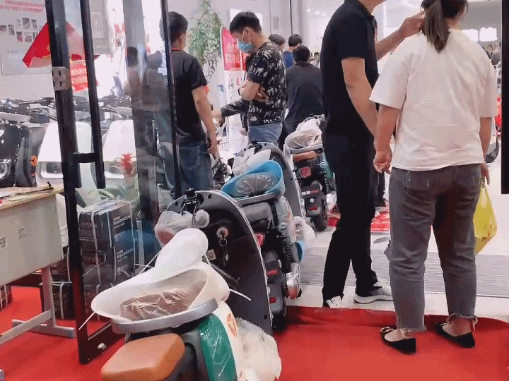 热销新奇迹！雅迪开启疯狂热销模式，制霸全国终端