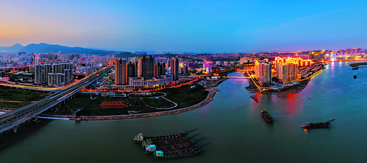 福州重点高校的排名，福建师大位居榜首，福建农业排名意外