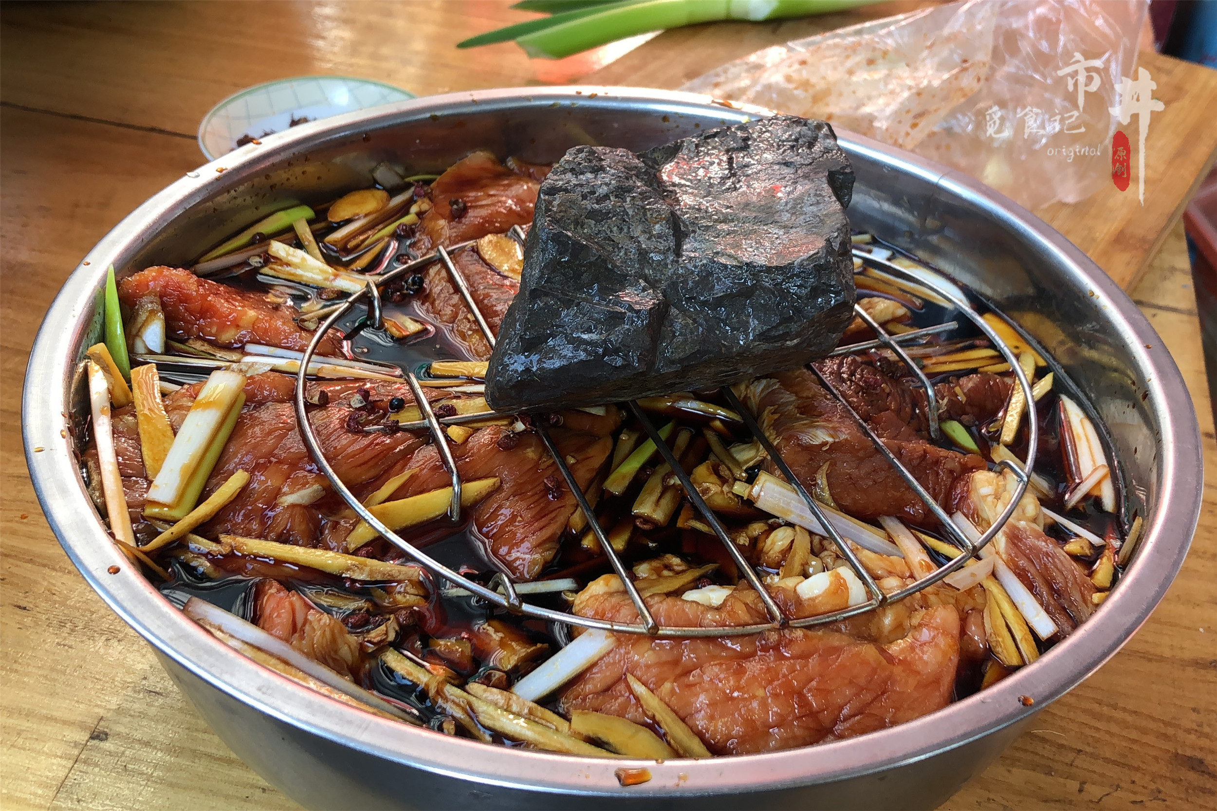 我家拿手的滷牛肉，只需4樣配料，牛肉味道香縮水少，能拿去賣了