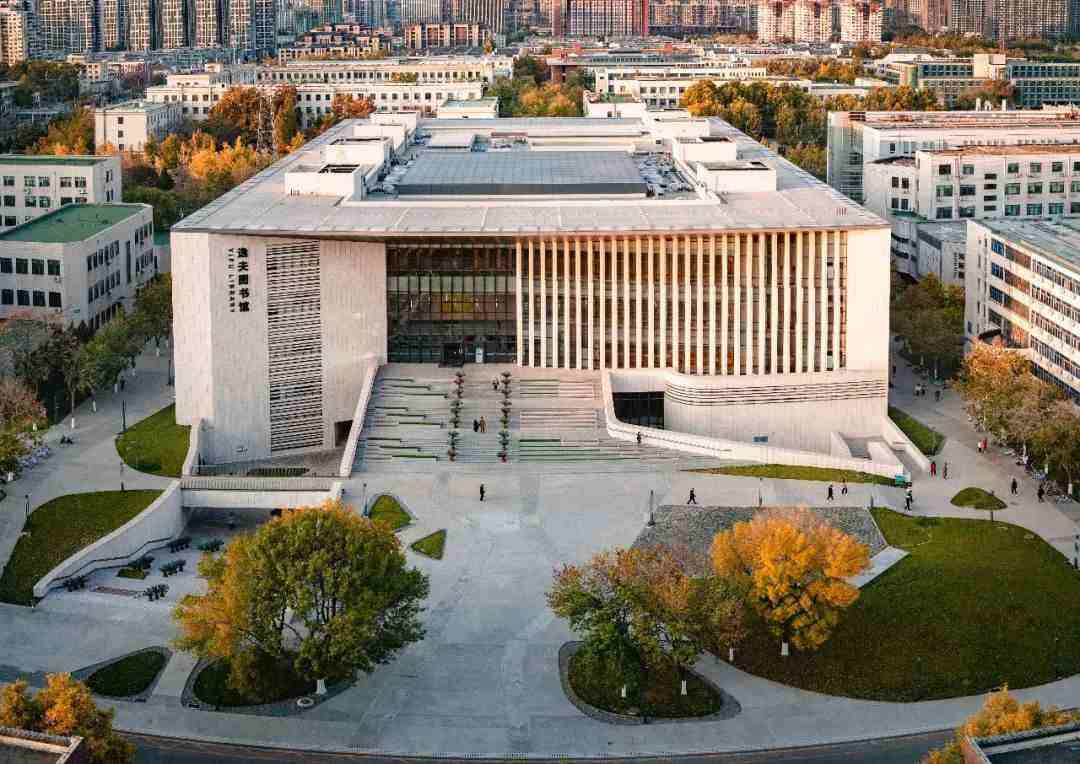 北京工业大学：本科生平均税前起步年薪12万，动心了选什么专业？