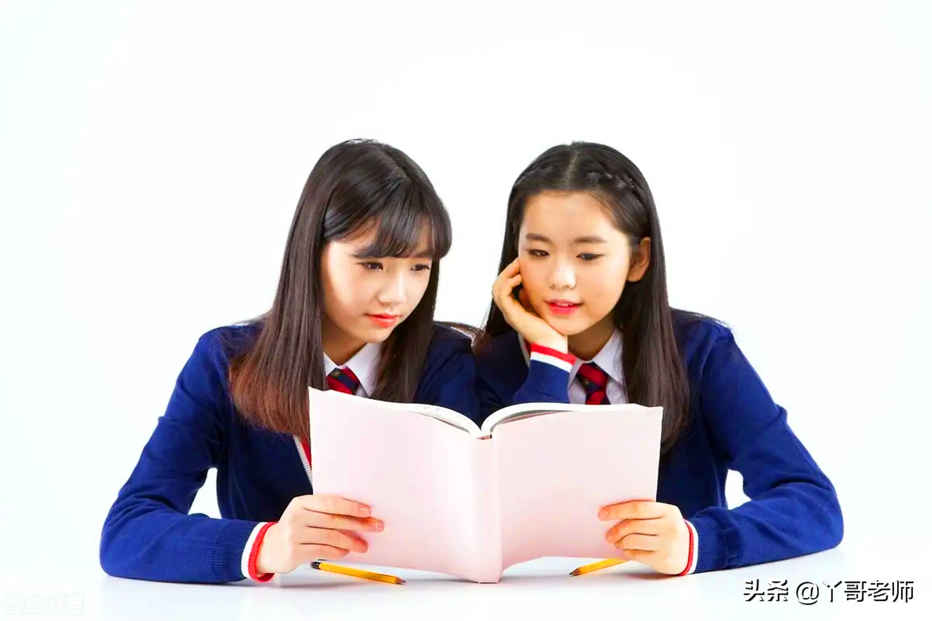 初中女生成绩不错，却不想考高中，班主任应该怎么办