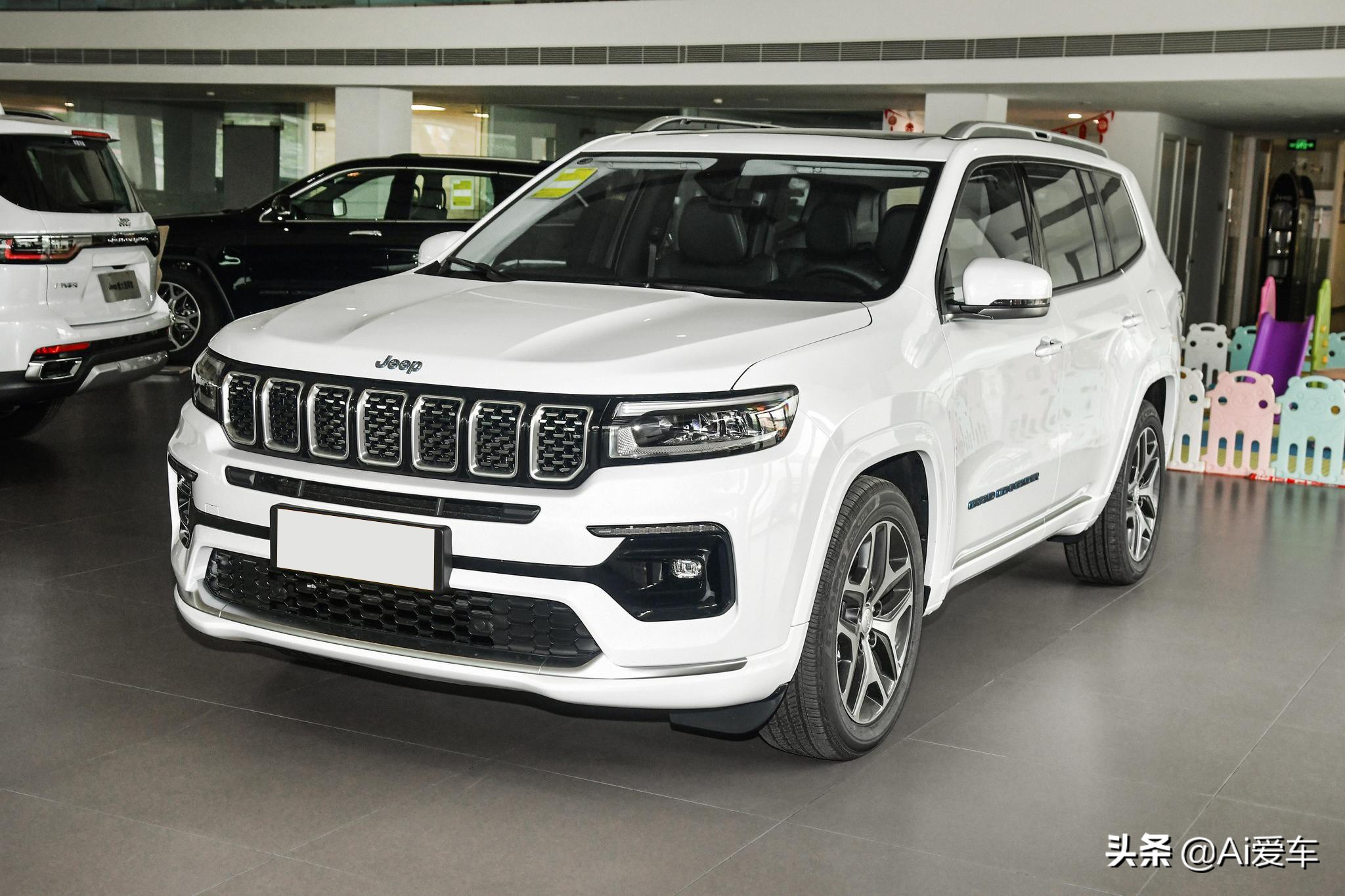 1.6L油耗的大JEEP，合资旗舰级大5座家用SUV，带你看大指挥官PHEV