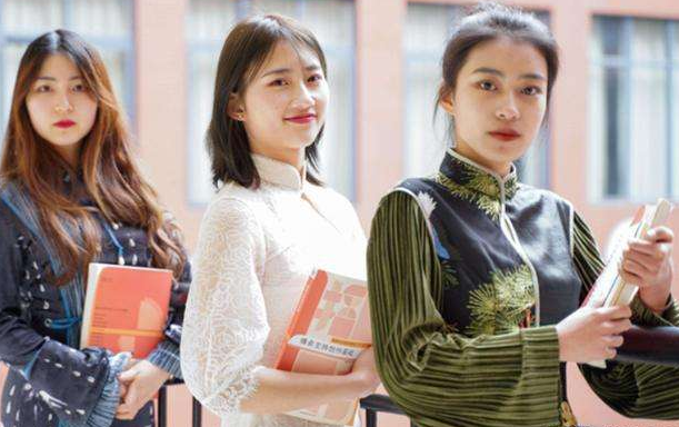 大学宿舍中不招人喜欢的室友，遇到一个就想换寝室，你遇到过吗？