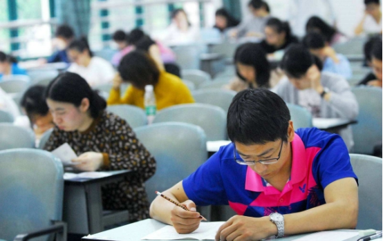 公务员报考将打破“年龄”限制，2022年实施新标准，考生注意了