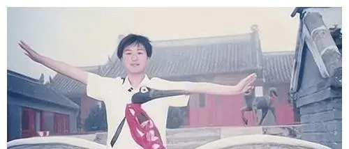 不孝女曹倩：留学德国17年，成大学教授，父母病重却迟迟不归