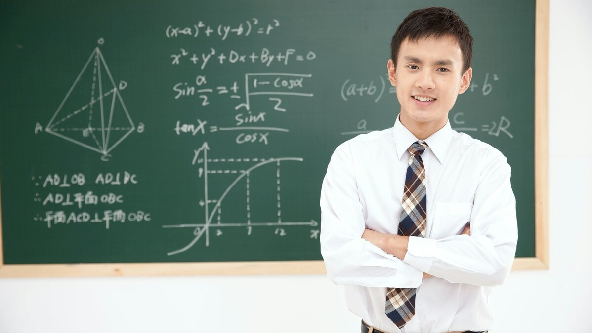 讨厌老师，因此影响学科成绩，克服不了情绪，怎么办？