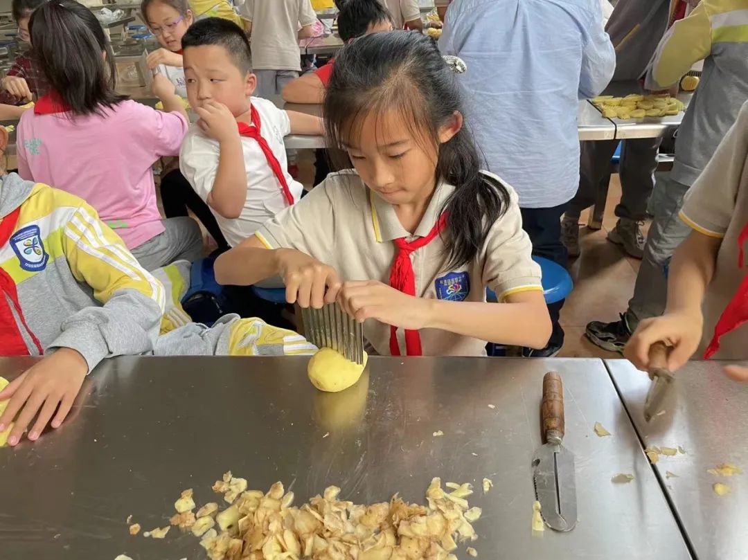 快乐劳动 幸福童年｜记双流区实验小学外国语学校劳动系列课程
