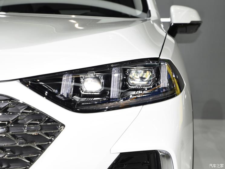 纯电续航也够长 图说魏牌拿铁DHT-PHEV