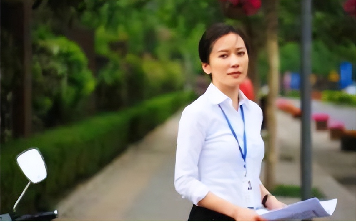 “女人30豆腐渣”？这6位“徐娘半老”的女星，个个风华不减