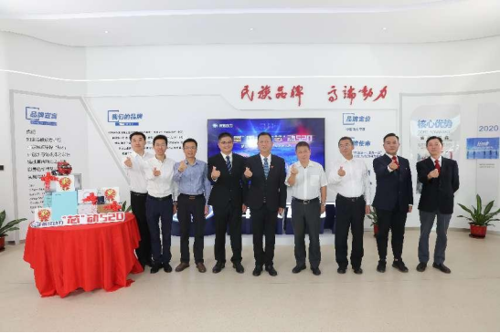 續寫國六節油傳奇 解放動力奧威520“芯”動上市