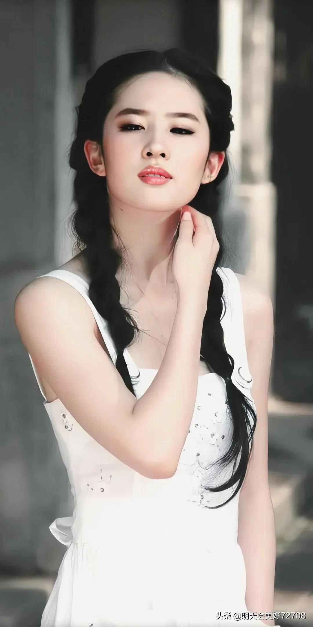 分享图片：刘亦菲惊艳写真照