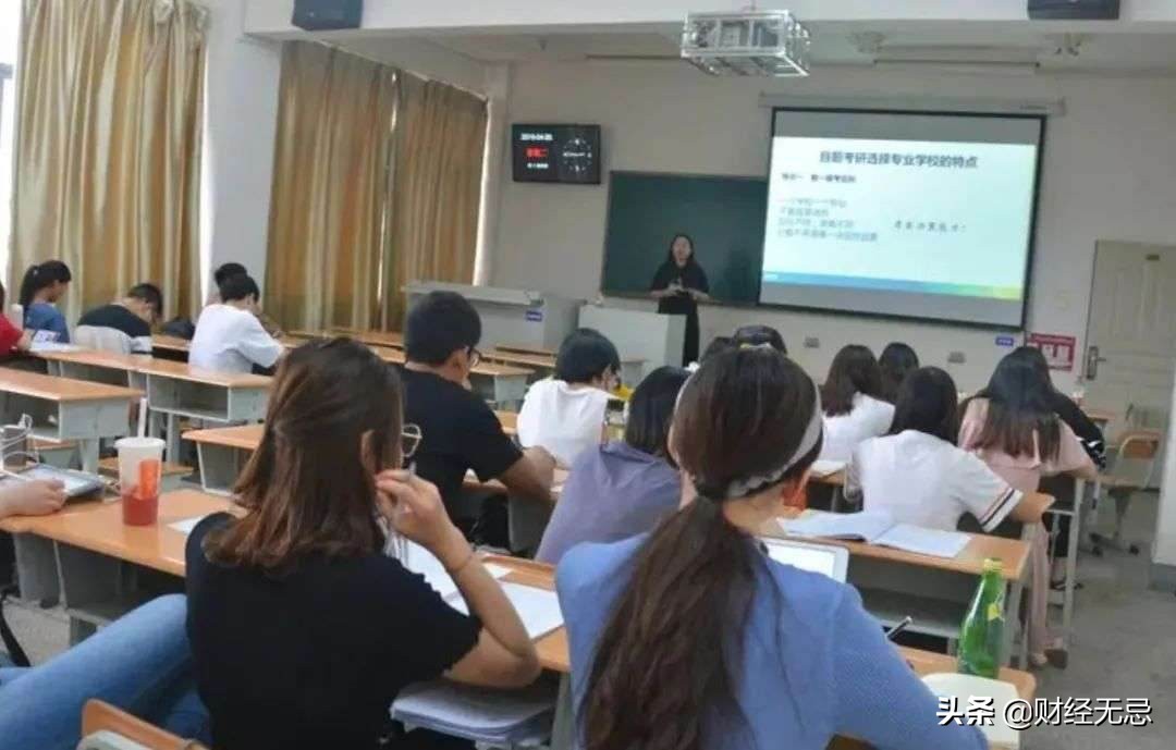 低门槛无风险？百亿考研生意背后，谁是赢家？