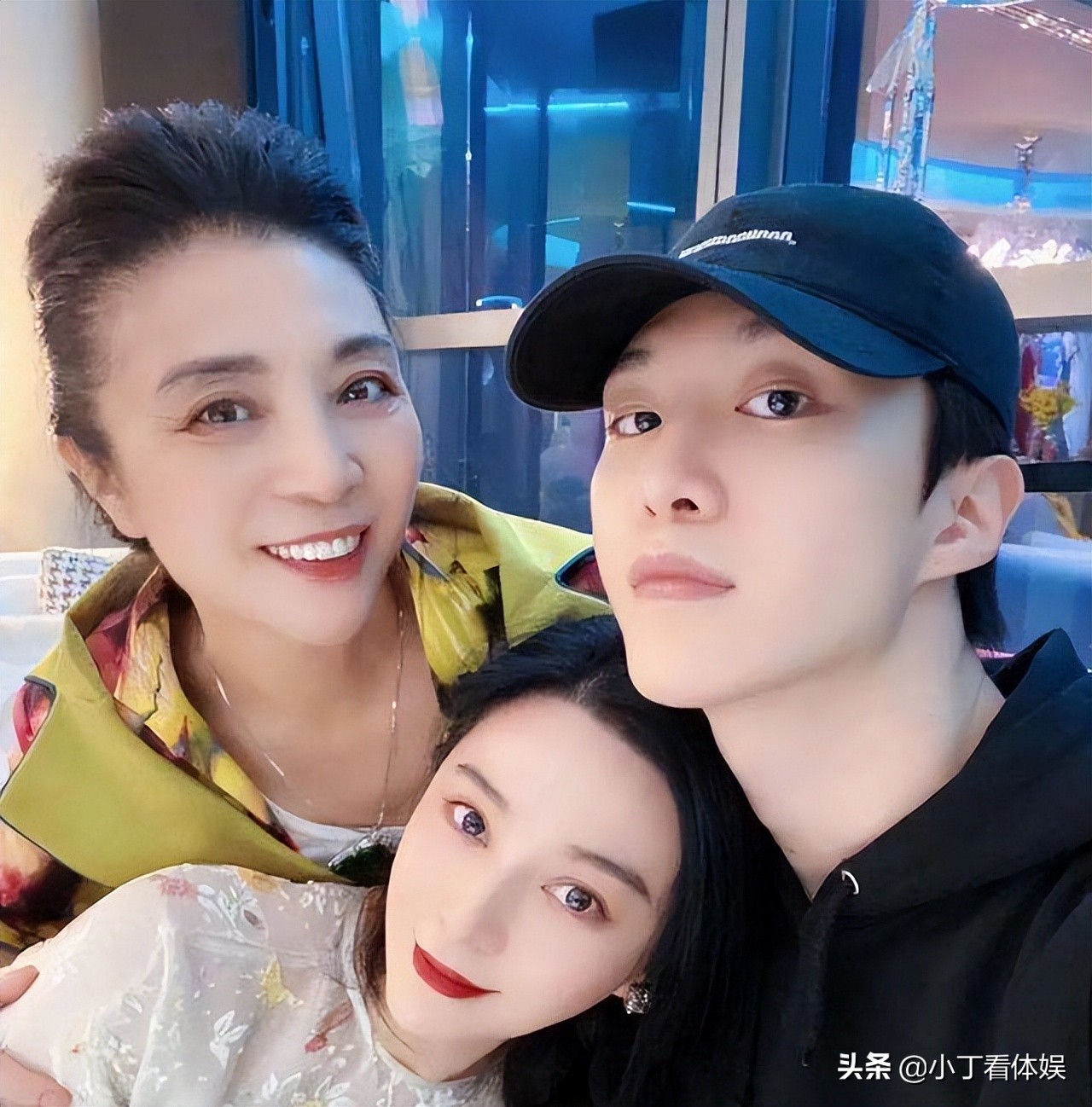 娱乐圈也流行“世袭制”？甚至还有“姐终弟及”，圈内都是关系户