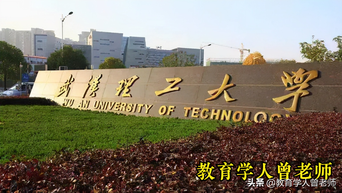 江西吉安男神火了，31岁当上211大学博导，颜值和才华俱佳