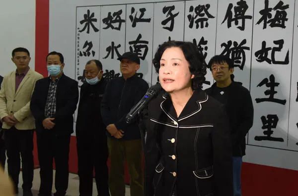 “茗好时节”叶韶霖书法艺术展在莆田市博物馆开幕