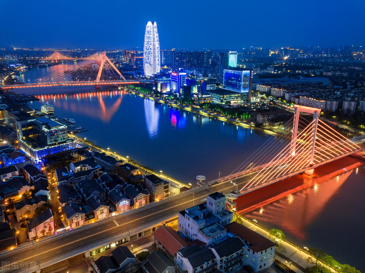 中国10大最幸福城市排名，成都再夺冠哈尔滨进前10，有你的城市吗