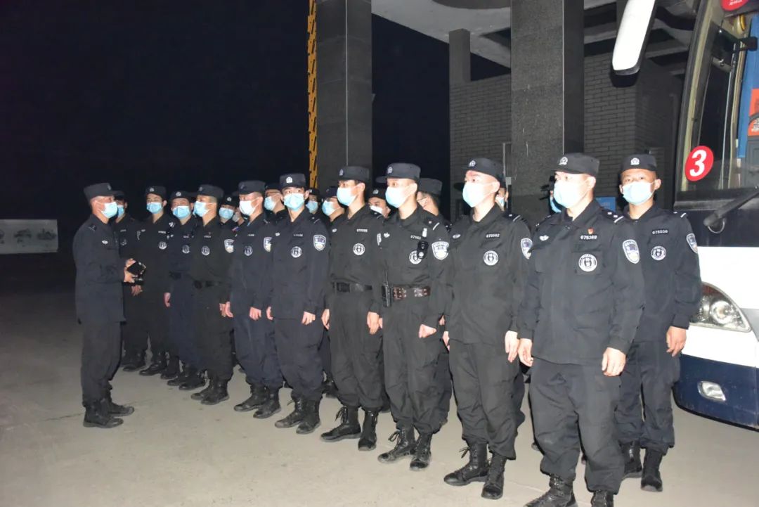 绿“马”守卫战