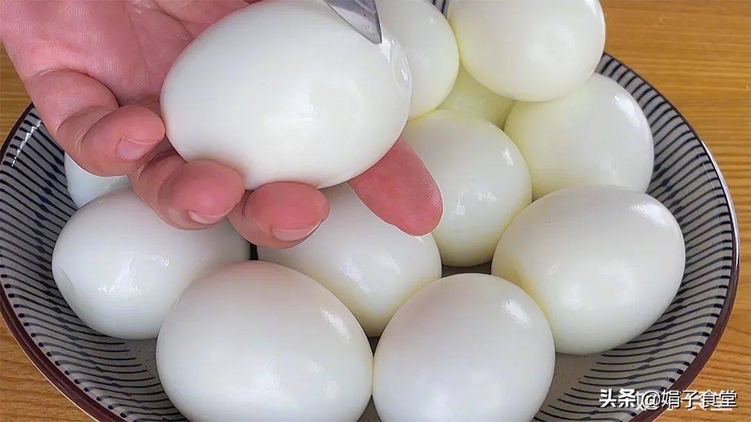卤鸡蛋的制作方法和步骤（卤鸡蛋这样做太好吃了鲜香入味）