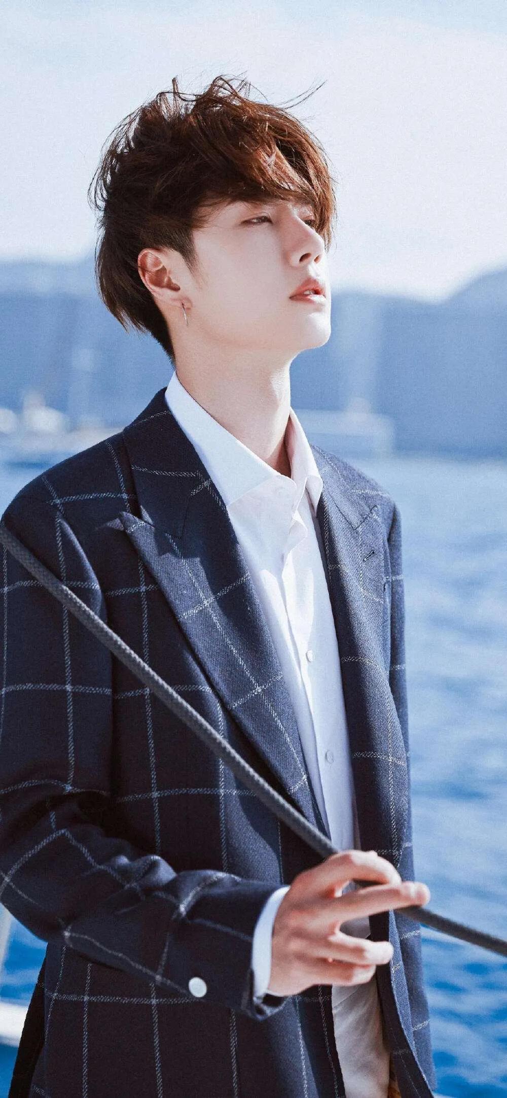 王一博的壁纸图片，你们最喜欢哪张呢