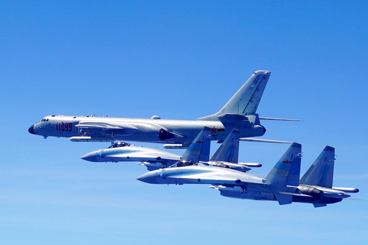 中国有多少架战斗机(1418架对720架) - 青木春