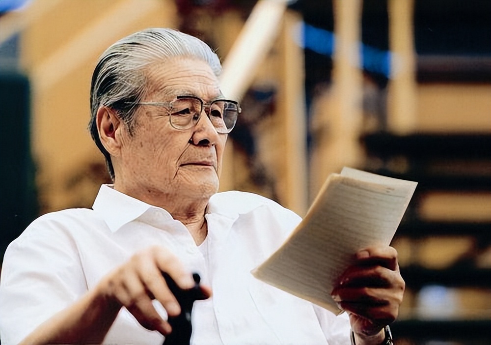 6月份还没过完，就有14位名人离世，最大95岁，最小18岁