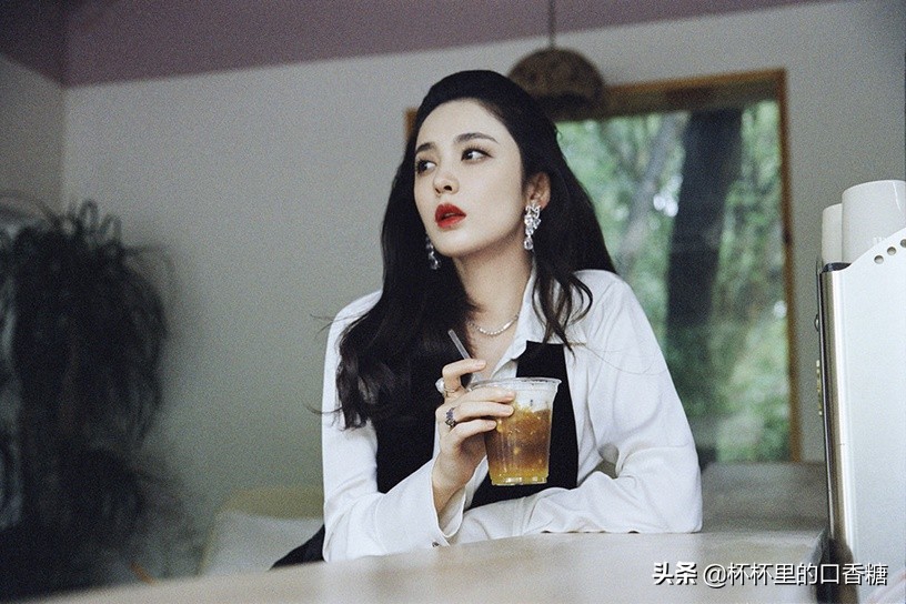 女星影视实绩总榜TOP 10！谭松韵第八，吴谨言第五，娜扎夺冠