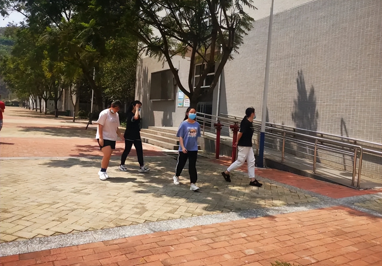 假期通知！2022各高校暑假时间公布，开学时间或将“统一提前”