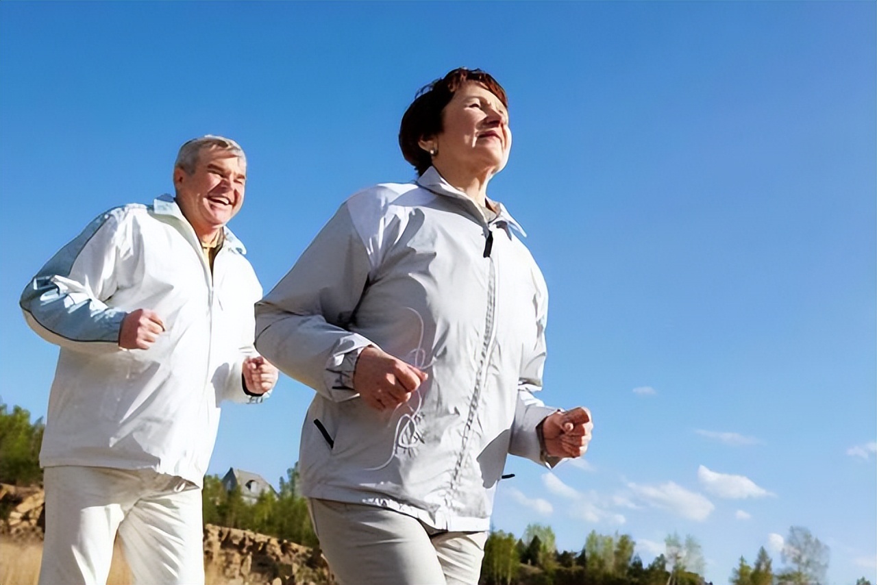 鍛煉會加速衰老？ 大夫：4種運動方式，或許對健康不利反而傷身