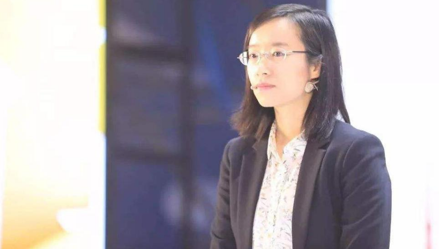 让母亲借100万供自己读哈佛，1年还清债务，詹青云的底气是什么？