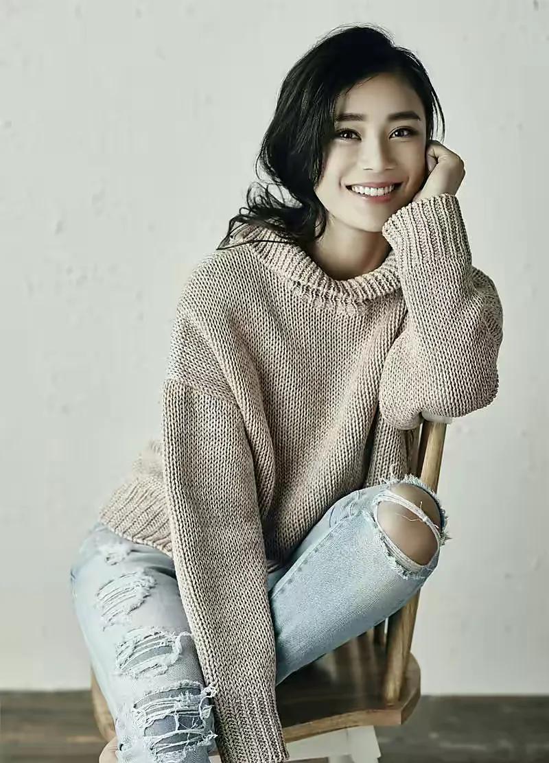 袁姗姗，25张精美的照片