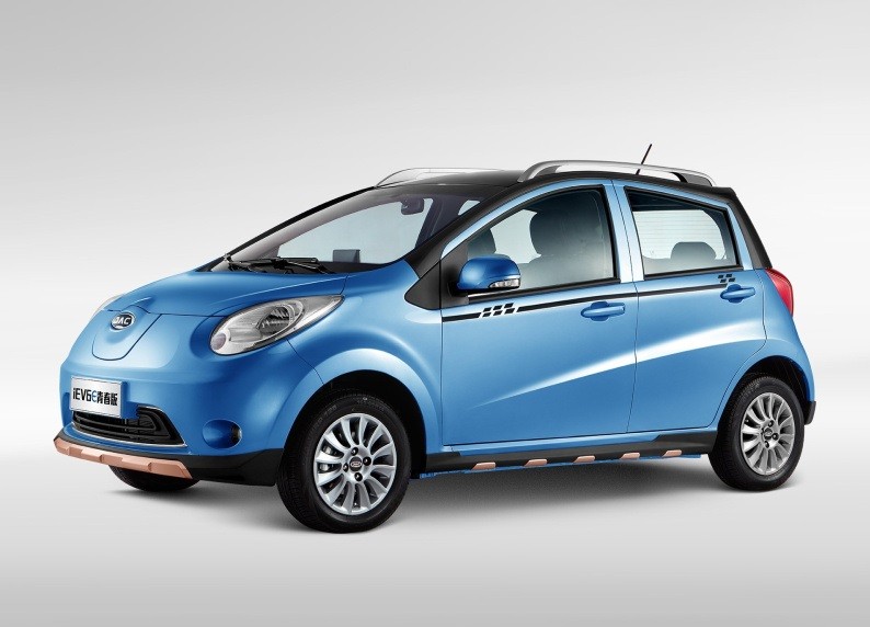 8万内最好电动汽车有哪些(纯电动汽车大比拼的3款车型)-甘甜号_专注新