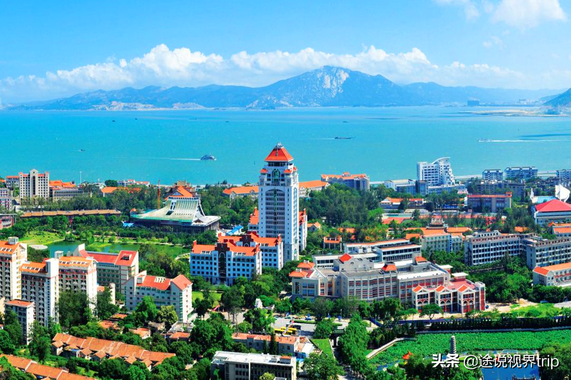 盘点中国10所最美的大学，北大清华上榜，你心中哪个大学最美呢？