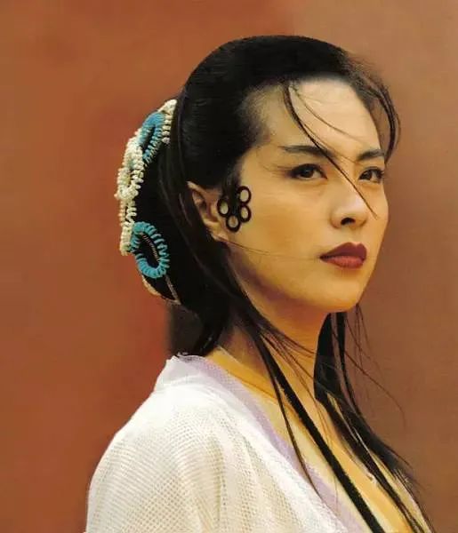 12位年过50的美人今昔颜值对比：有人还敢演丫头，有人整容致脸崩