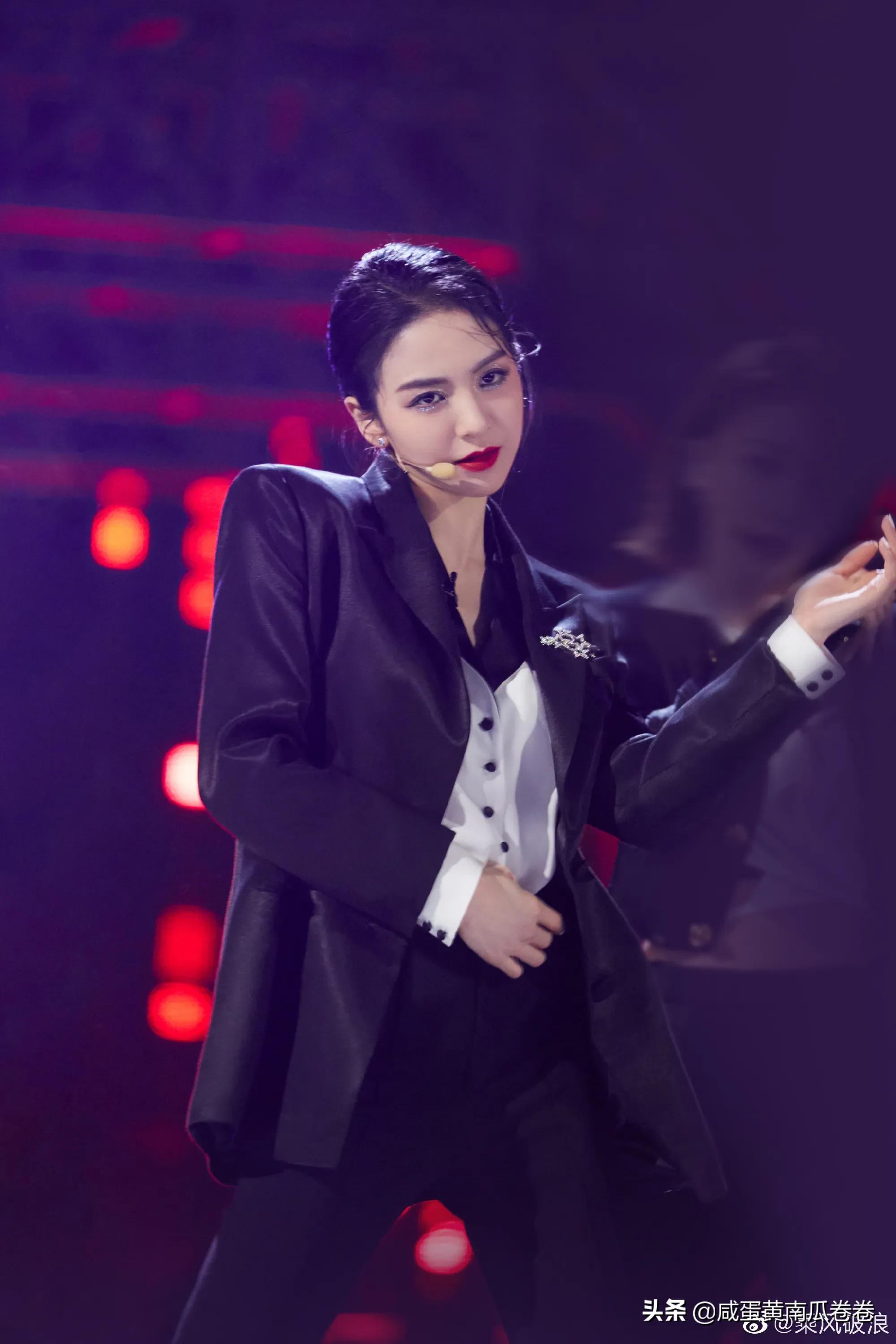 乘风破浪 高光瞬间！惊艳时刻！再看“亿”遍