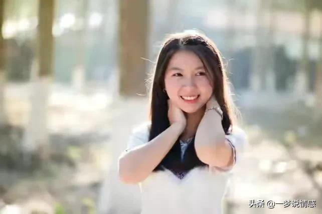 女人一般在什么时候“想找男人”?听2个女人的心里话