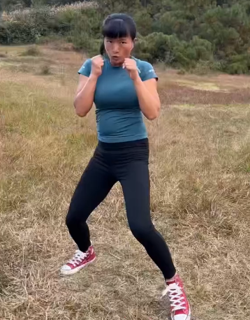 冷美人杨慧:"女版李小龙"掀翻300斤大轮胎,不要彩礼无人敢娶