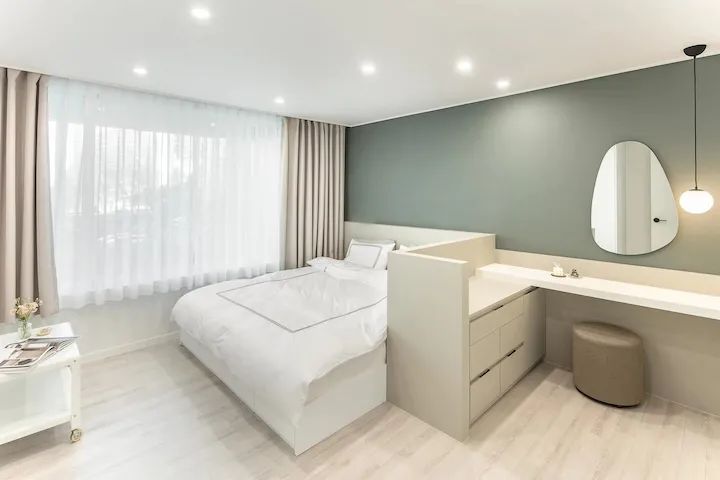 装修灵感丨看似豪宅，其实只有90㎡，全屋0杂物