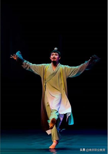 踔厉奋发向未来 提质培优开新篇