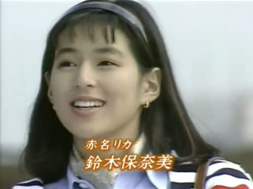 春暖花开，女人依然肩负艰辛，坚韧绽放如花