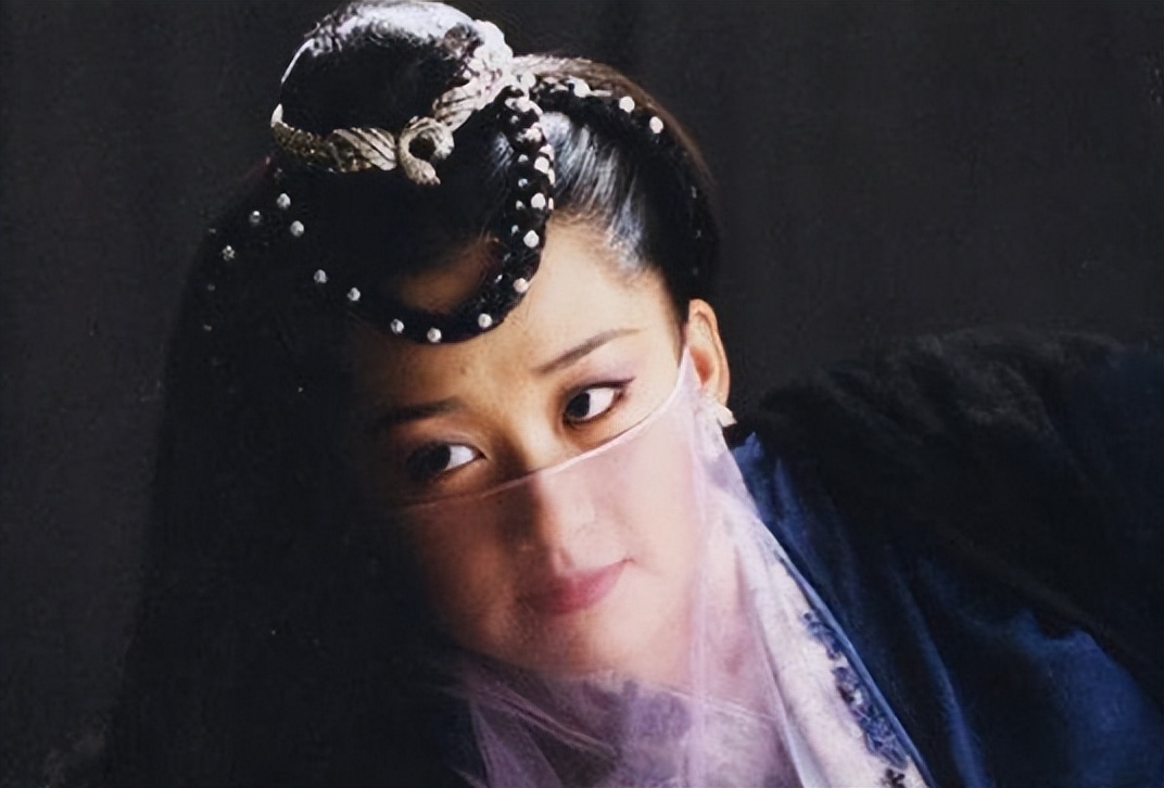 “女人30豆腐渣”？这6位“徐娘半老”的女星，个个风华不减