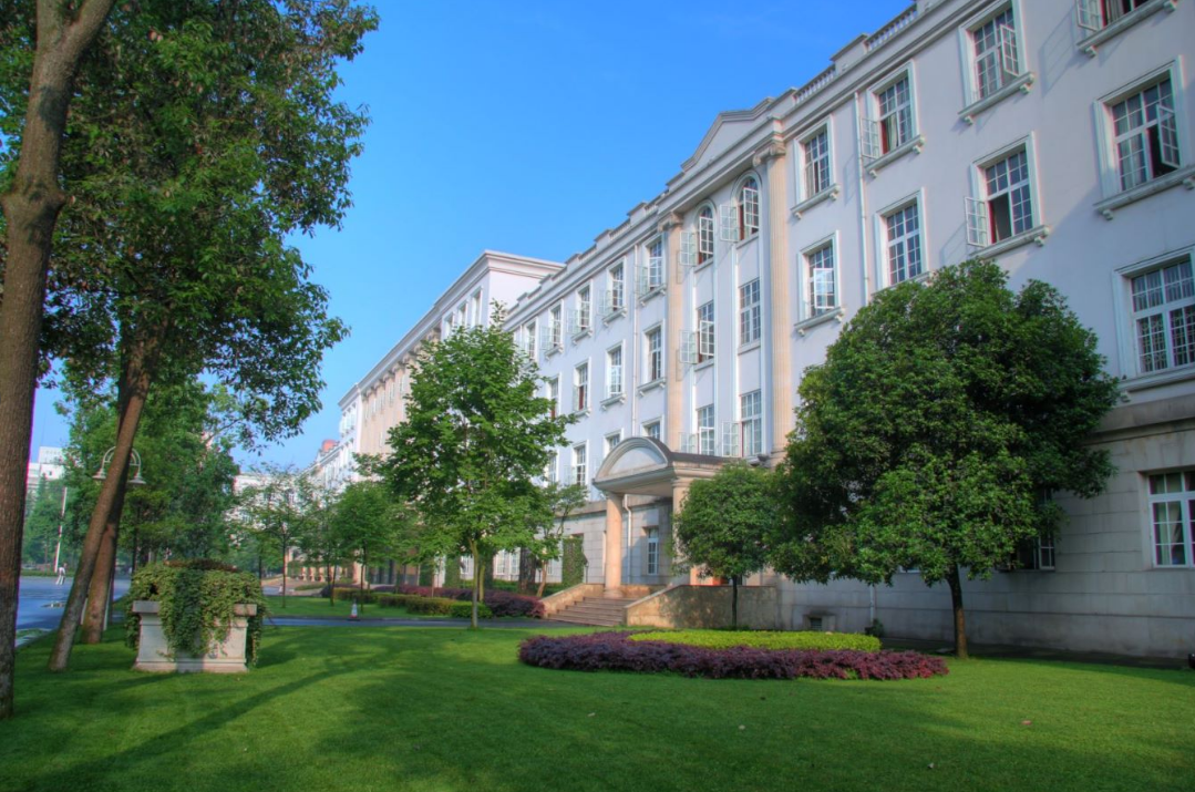 共建“两中心两学院”，成都市成华区与电子科技大学携手合作“干货”满满！