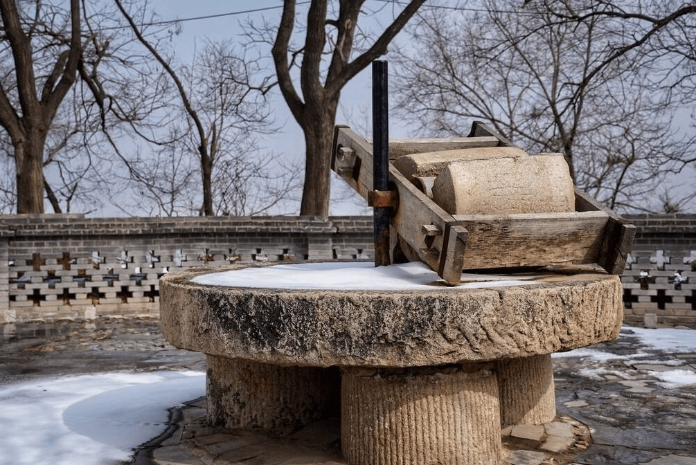 明日正月初十，牢记“3吃2不做”，虎年风调雨顺，五谷丰登