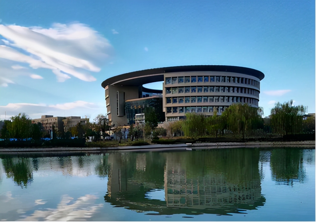 有3所超一本线50分以上的科技大学，发展前景好，学生们不要错过