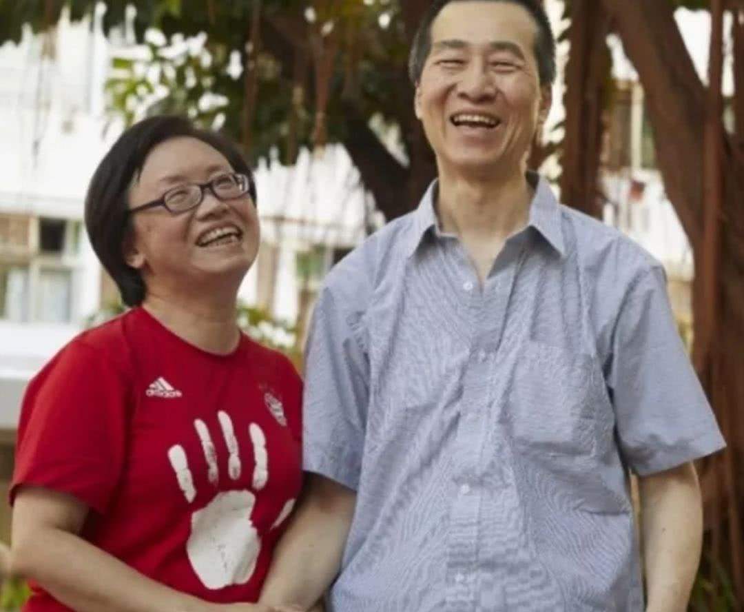 儿女败光家产、死后无人发现，这8位老港星的晚年实在太凄凉