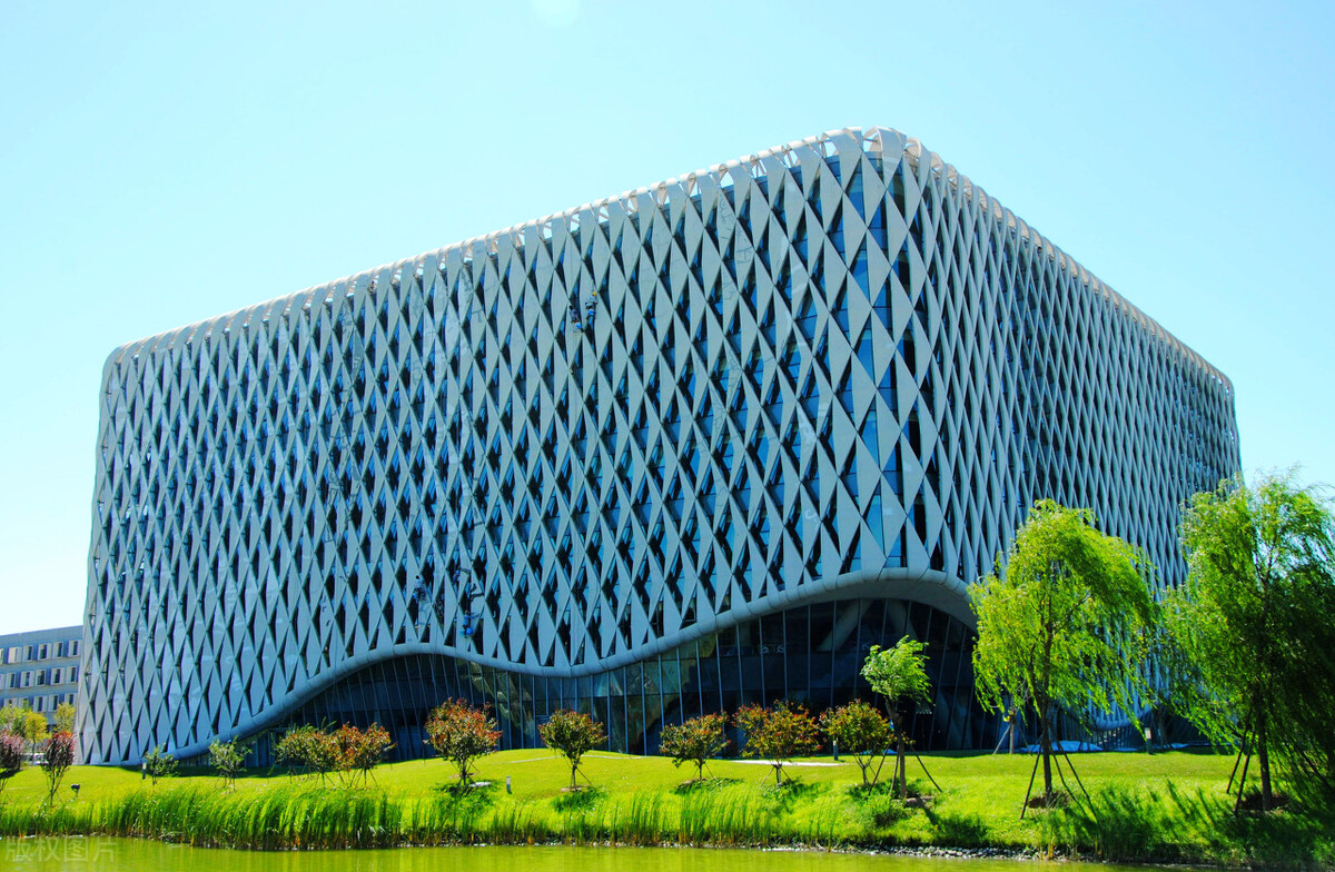 大学能转校学习吗？奉上5组实际案例，其实大学转校很吃亏