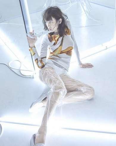 张蓝心，冷艳气质型女星