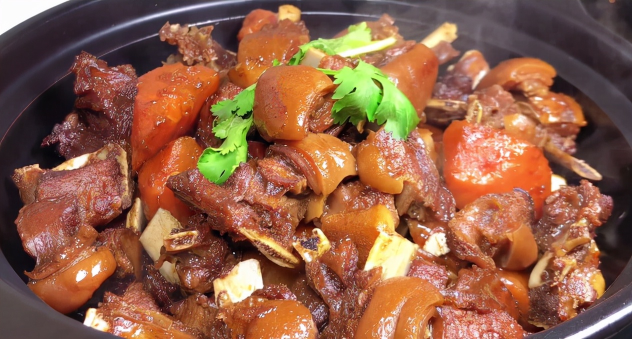 红焖羊肉正宗做法，这样做才软烂入味又香浓