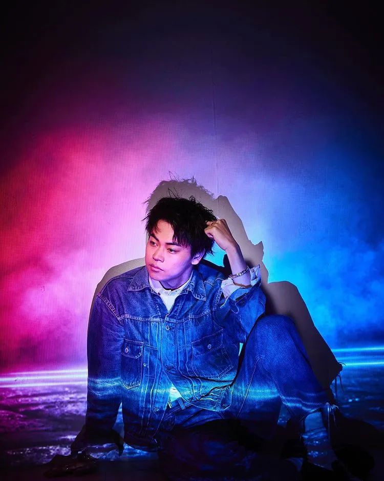 trance world japan公司六月份开始从事艺人经纪人业务,该公司由土屋