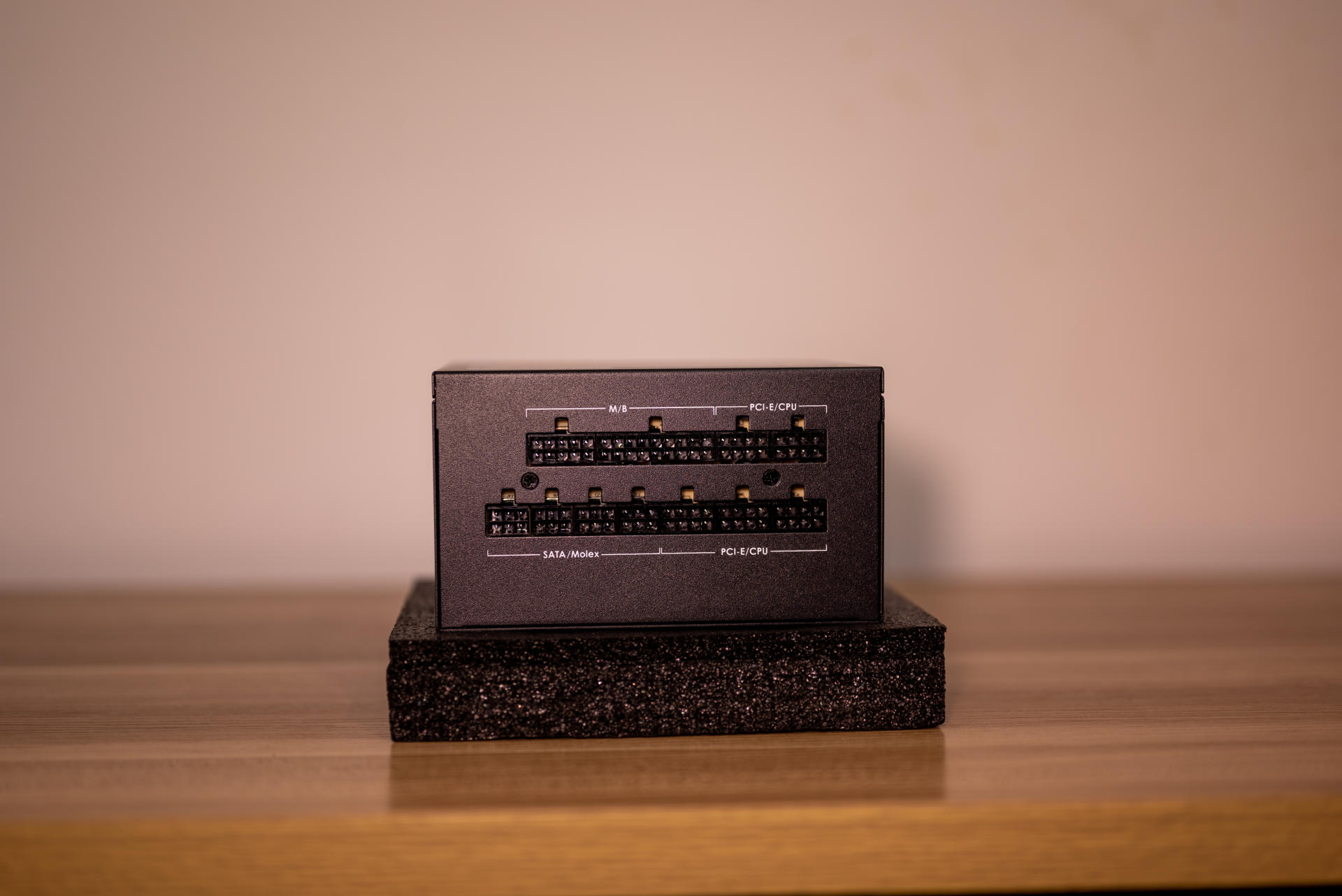 5000元不到的12600KF主机，显卡纯纯的亮个机？