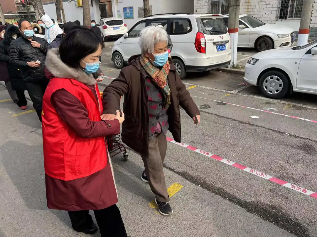 北关法院：闻令而动“疫”线有我